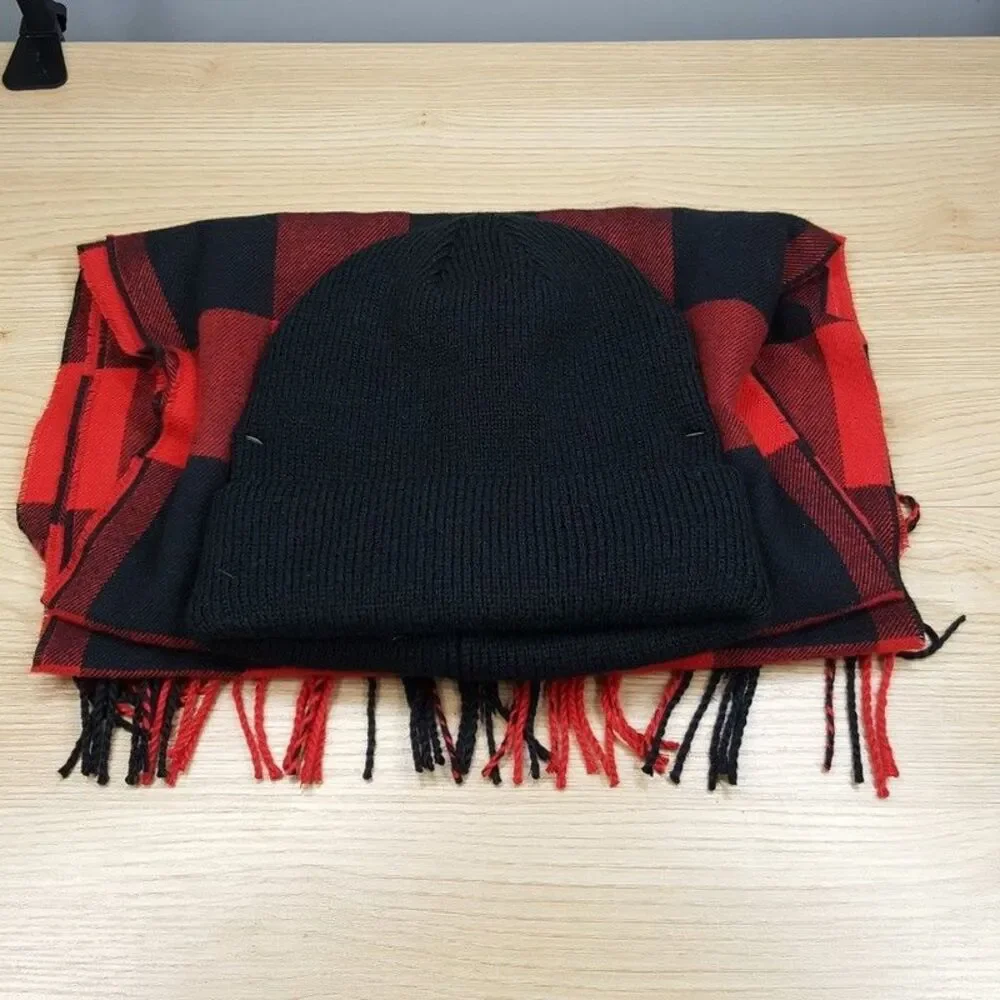 CLUB ROOM Mens Scarf Beanie Hat Set Red Black Buffalo Plaid Fringe Rectangle
